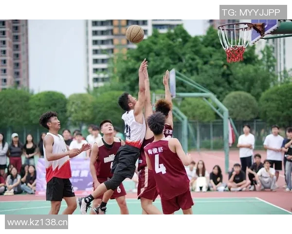 成都篮球队与武汉篮球队赛后复盘团队协作的精彩瞬间与经验总结